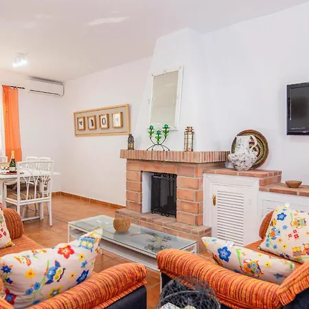 Beautiful In With 3 Bedrooms, Wifi And Outdoor Swimming Pool * Nerja