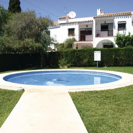 Beautiful In With 3 Bedrooms, Wifi And Outdoor Swimming Pool Сasa de vacaciones
